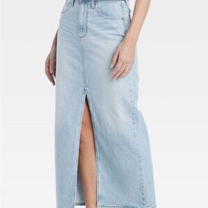 Women's Denim Jean Maxi Skirt Light Wash Leg Slit - Universal Thread Size 14
